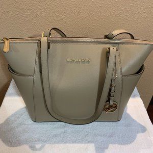 Michael Kors Jet Set East West Leather Tote
